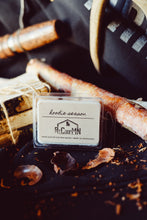 Load image into Gallery viewer, Hoodie Season Wax Melt ReCoopMN